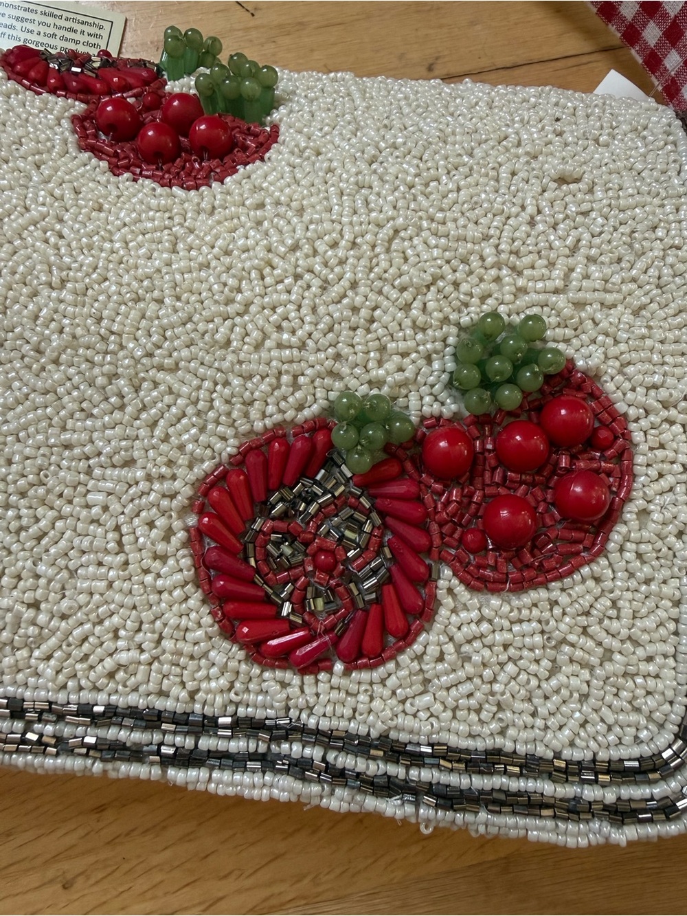 Viral Beaded Bag Tomatoes - TikTok Trend - rare find!!! - Picture 7 of 8
